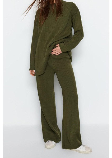 Tarz Kadın Modern Moda Yüksek Bel Geniş Paça Dik Yaka Geniş Kalıp Basic Triko Alt-Üst Takım fiyatları