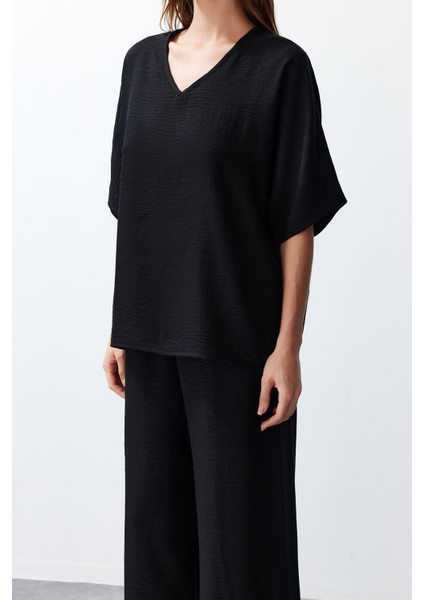 Tarz Kadın Modern Moda Normal Bel Boru Paça V Yaka V Yaka Dokuma Bluz-Pantolon Takım fırsatları