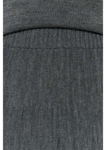 Tarz Kadın Modern Moda Yüksek Bel Geniş Paça Dik Yaka Pileli Etekli Triko Alt-Üst Takım modelleri