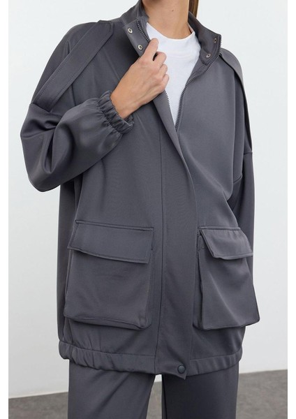 Tarz Kadın Modern Moda Normal Bel Boru Paça V Yaka Cep Detaylı Dik Yaka Örme Alt-Üst Takım fiyatları