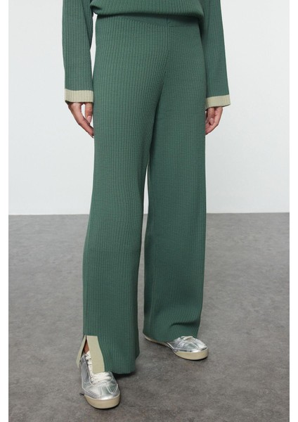 Tarz Kadın Modern Normal Bel Geniş Paça Bisiklet Yaka Yeşili Renkli Biye Detaylı Triko Alt-Üst Takım fırsatları