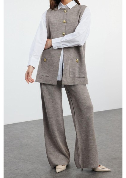 Tarz Kadın Modern Moda Normal Bel Boru Paça Bisiklet Yaka Düğme Detaylı Triko Alt-Üst Takım indirimleri