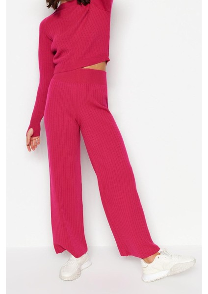 Tarz Kadın Modern Moda Normal Bel Boru Paça Dik Yaka Crop Parmak Detaylı Triko Alt-Üst Takım