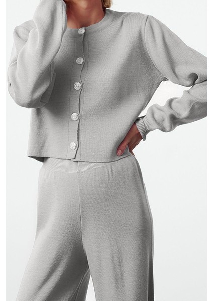 Tarz Kadın Modern Moda Normal Bel Boru Paça Bisiklet Yaka Crop Hırka-Pantalon Triko Alt-Üst Takım fiyatları