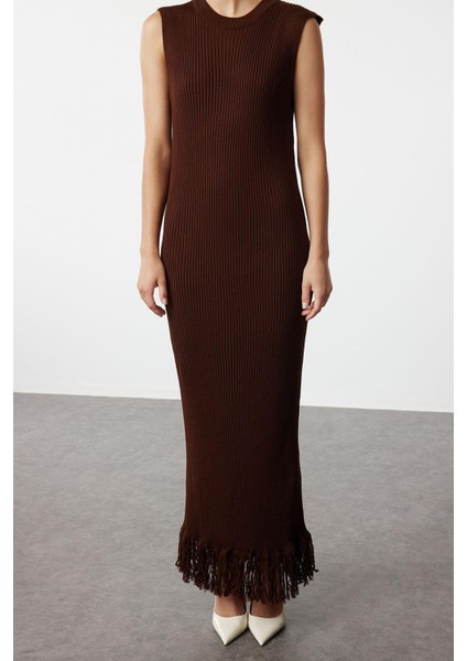 Tarz Kadın Modern Moda Normal Bel Boru Paça V Yaka Püskül Detaylı Triko Hırka Elbise Alt-Üst Takım modelleri