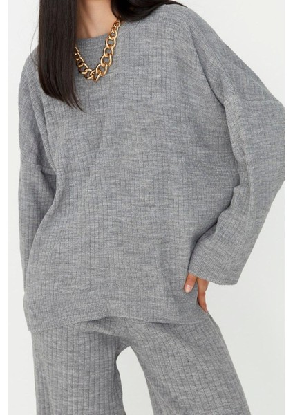 Tarz Kadın Modern Moda Normal Bel Boru Paça Bisiklet Yaka Basic Bisiklet Yaka Triko Alt-Üst Takım fiyatları