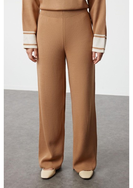 Tarz Kadın Normal Bel Boru Paça Dik Yaka Rahat Kesim Triko Çizgili Tunik-Pantolon Alt-Üst Takım fırsatları