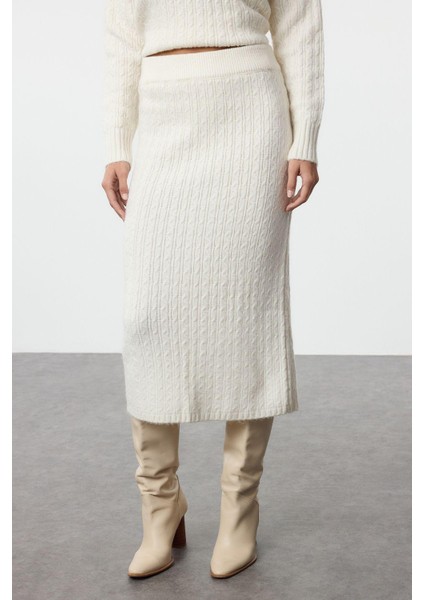 Tarz Kadın Modern Moda Normal Bel Boru Paça V Yaka Yünlü Saç Örgü Triko Alt-Üst Takım fırsatları