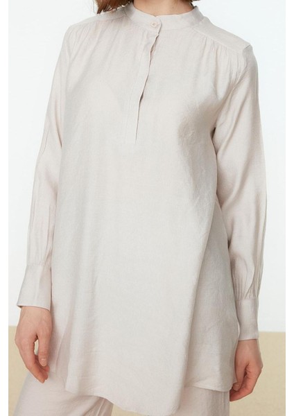 Tarz Kadın Yüksek Bel Geniş Paça Gömlek Yaka Yarım Gizli Patlı Omuz Detaylı Tunik-Pantolon Takım