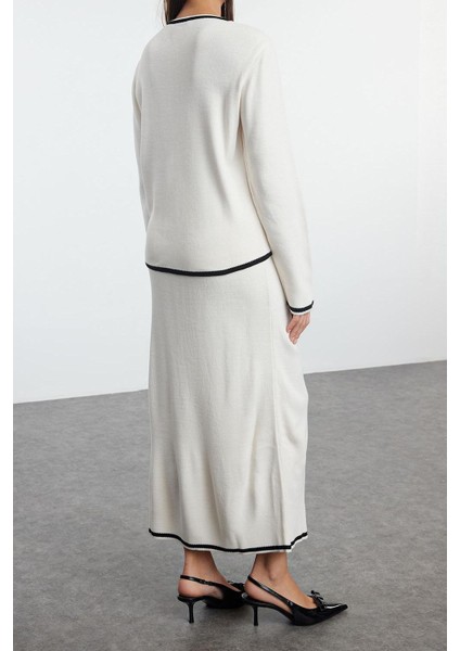 Tarz Kadın Modern Moda Normal Bel Boru Paça Bisiklet Yaka Kurdele Fiyonk Detaylı Triko Alt-Üst Takım modelleri