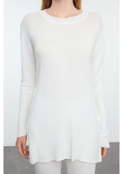 Tarz Kadın Modern Moda Normal Bel Boru Paça Bisiklet Yaka Yırtmaç Detaylı Triko Alt-Üst Takım