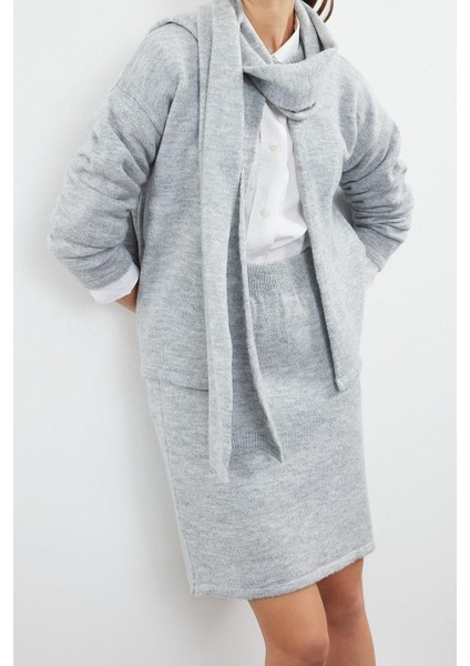 Tarz Kadın Modern Moda Normal Bel Boru Paça Bisiklet Yaka Yumuşak Dokulu Atkılı Triko Alt-Üst Takım