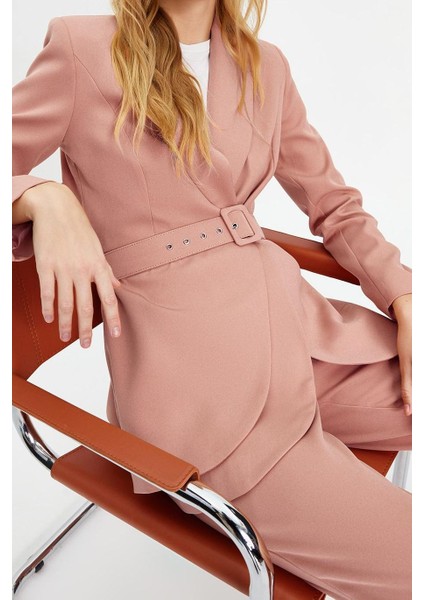 Kadın Moda Şık Regular Boy Pudra Kemerli Krep Astarlı Ceket Pantolon Dokuma Alt Üst Takım