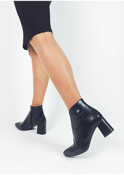 Deri Siyah Renk Kalın Topuk Fermuarlı Kadın Bot fiyatları