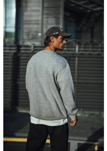 Kışlık Bisiklet Yaka Üç Iplik Basic Sweatshirt - Gri
