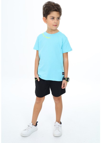 Erkek Çocuk Baskılı Şortlu Takım fırsatları