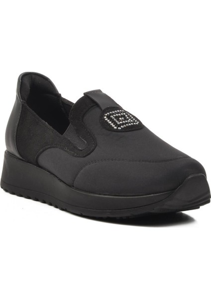 708 Siyah Kadın Günlük Ayakkabı