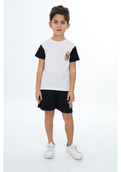 Erkek Çocuk Baskılı Şortlu Takım