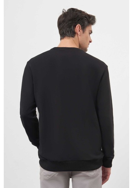 Erkek Siyah Trend Bisiklet Yaka Sweat-Shirt indirimleri