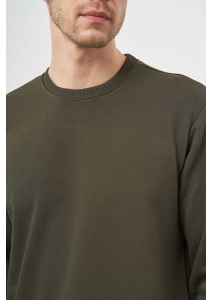 Erkek Haki Basic Bisiklet Yaka Sweat-Shirt