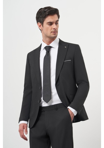 Erkek Siyah Basic Jakar Desen Slim Fit Sivri Yaka Takım Elbise