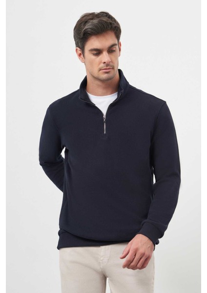 Erkek Lacivert Trend Dik Yaka Sweat-Shirt fırsatları