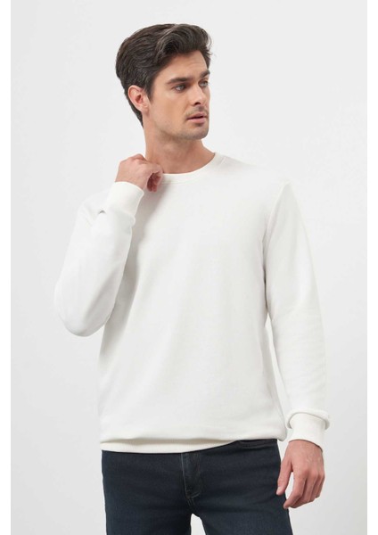 Erkek Beyaz Basic Bisiklet Yaka Sweat-Shirt