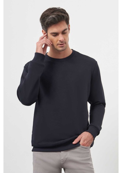 Erkek Lacivert Basic Bisiklet Yaka Sweat-Shirt