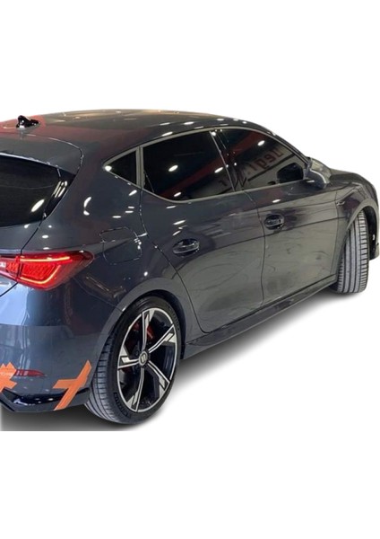 Seat Leon Mk4 (2021-2022) Aero Yan Marşpiyel Seti (Plastik)