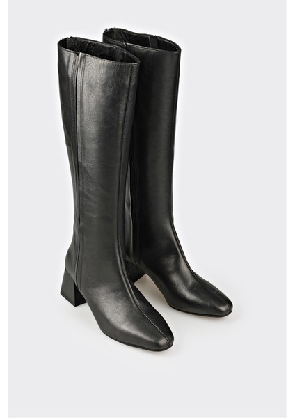 Siyah Deri Kadın Çizme fiyatları