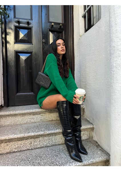 Benetton Yeşili Uzun Yırtıklı Oversize Triko Kazak 26031 fiyatları