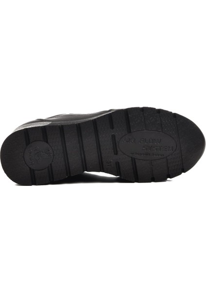 2313042K Siyah Deri Kadın Günlük Ayakkabı indirimleri