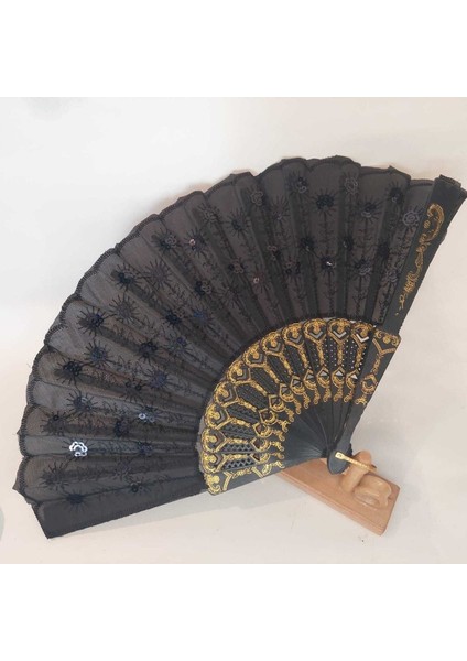 - Şık Siyah Pullu Latin Yelpaze