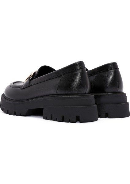 Kadın Siyah Toka Detaylı Deri Maskülen Loafer 24WFD184418 indirimleri