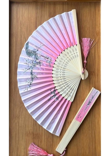 - Kaliteli Bambu Pembe Kiraz Çiçeği El Yapımı Desenli Şık Japon Yelpaze Lüks Özel Tasarım