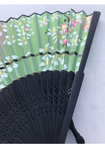 - Bambu Ve Kumaş Özel Hediye Kutusu Ile Çiçek Desenli Şık Hediyelik Yelpaze modelleri