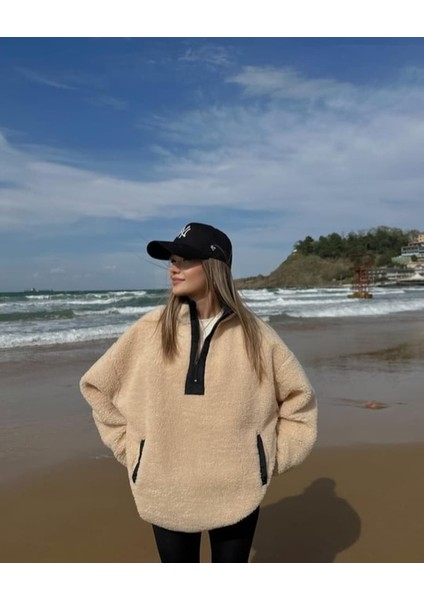 Kadın Oversize Kalıp Fermuarlı Dik Yaka Teddy Sweat fiyatları