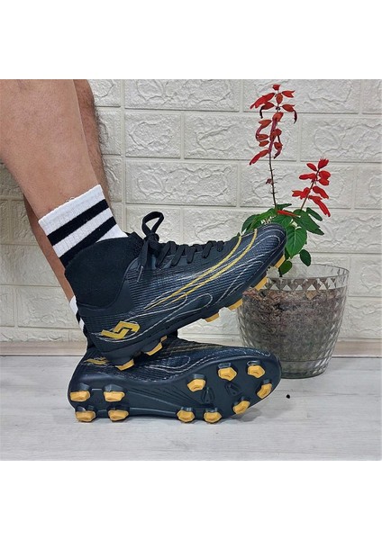 29676 Siyah-Altın Çoraplı Krampon Çimsaha Futbol Ayakkabı fiyatları