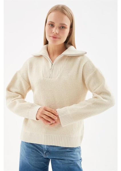 Yakası Fermuarlı Sweat fırsatları