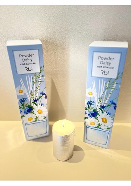 Berg - Powder Daisy Oda Kokusu 2 Adet Ve Gümüş Rengi Mum