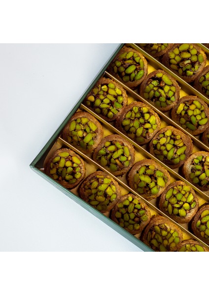 Antep Fıstıklı Kadayıflı Arap Burması (400G)