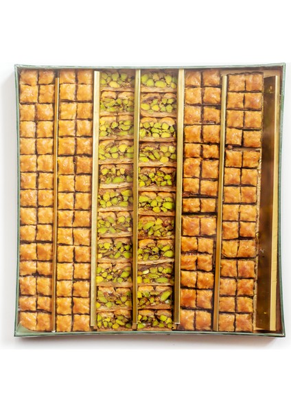 Antep Fıstıklı Kuş Dili Baklava 800 G