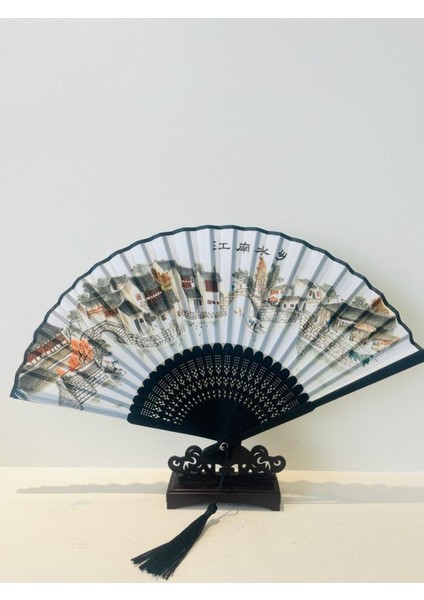 - Şık Japon Ev Desenli Yelpaze