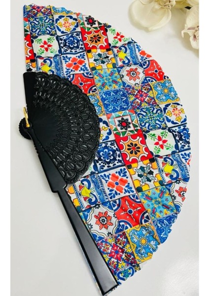 - Mavi Geometrik Ve Etnik Şık Desenli Yelpaze
