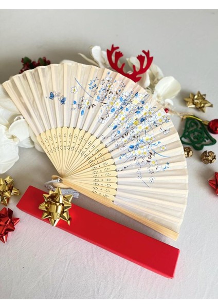 - Hediye Kutusu Ile Bambu Yelpaze Mavi Sarı Çiçekli Desenli