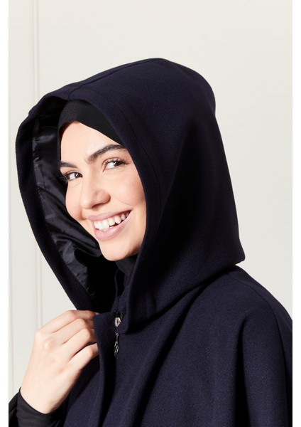 Kapişonlu Panço
