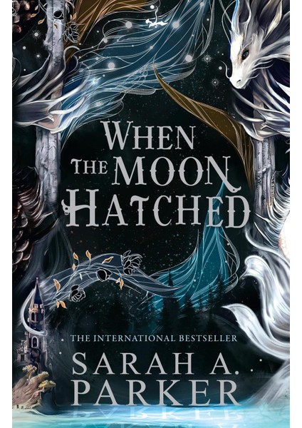 When The Moon Hatched - The Moonfall Series - Sarah A. Parker