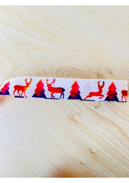 Yılbaşı Kurdelesi 2 M Yılbaşı Ağacı Ve Geyik Desenli Yılbaşı Paketleri fiyatları