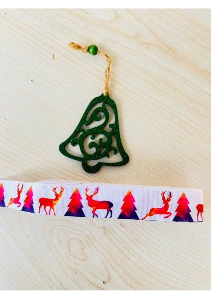 Yılbaşı Kurdelesi 2 M Yılbaşı Ağacı Ve Geyik Desenli Yılbaşı Paketleri modelleri