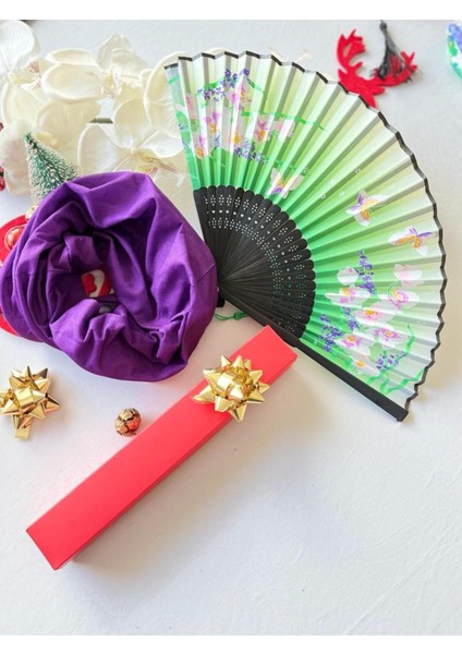 - Yeşil Desenli Şık Yelpaze Parlak Paraşüt Bandana Özel Hediye Kutusu İle fırsatları